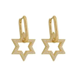 BRINCO ARGOLA COM ESTRELA CRAVEJADA BANHADO A OURO