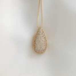 COLAR GOTA CRAVEJADA GRANDE - MILÃO