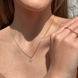 COLAR DE FLOR CRAVEJADO - JARDIM SECRETO