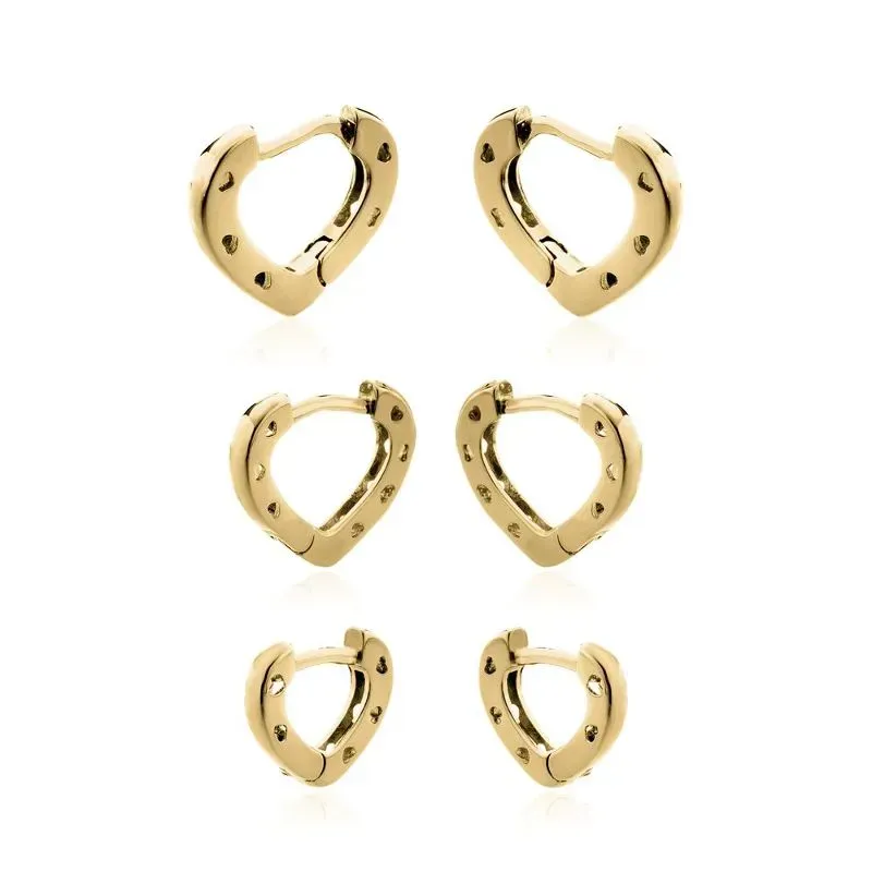BRINCO TRIO ARGOLA CORAÇÃO LISO COM CORAÇÕES LATERAIS - OURO