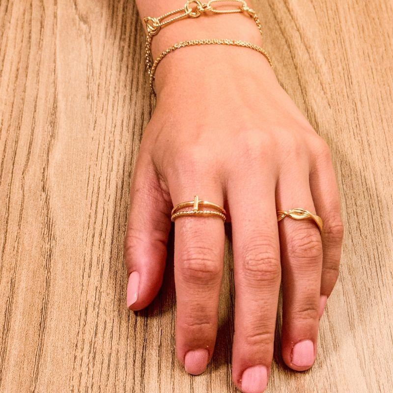 ANEL TORCIDO LISO  - AURA