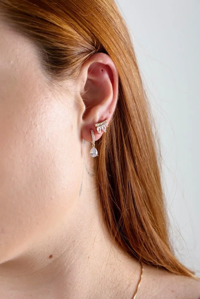 BRINCO CRAVEJADA COM GOTA CRISTAL BANHADO A OURO