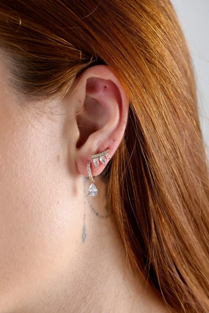 BRINCO EARCUFF  CRAVEJADO - BANHADO Á OURO