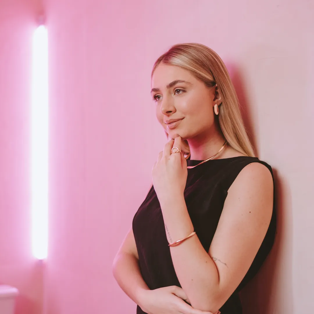COLAR CHOKER TRANÇADA - AURORA