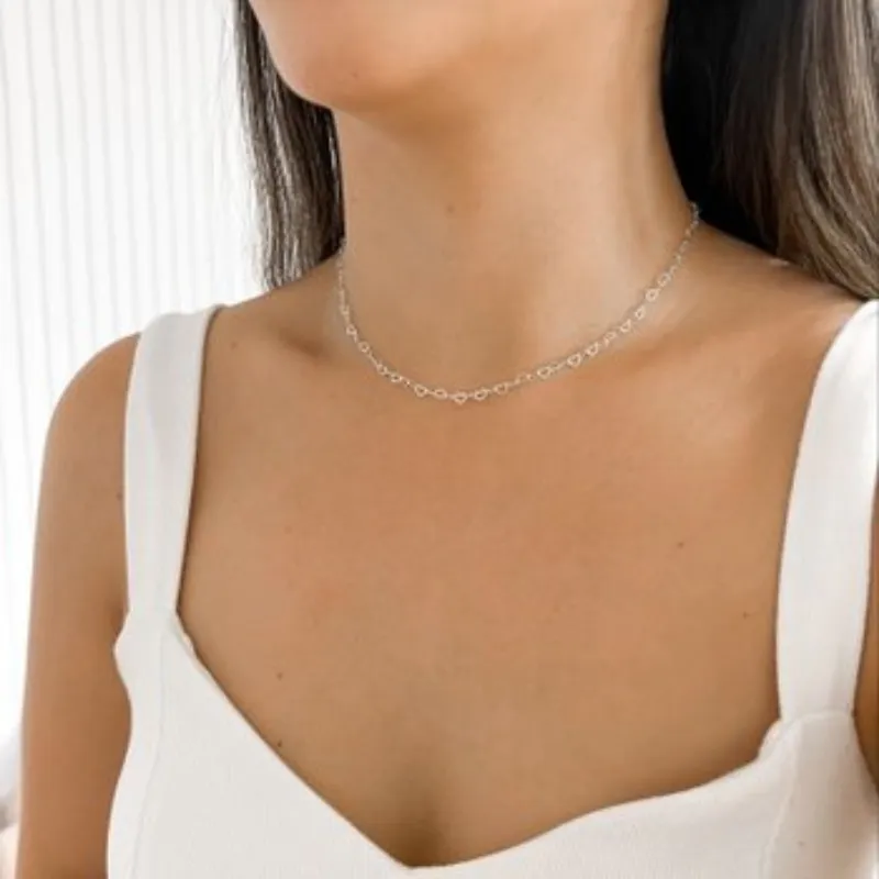 COLAR CHOCKER ELOS DE CORAÇÃO