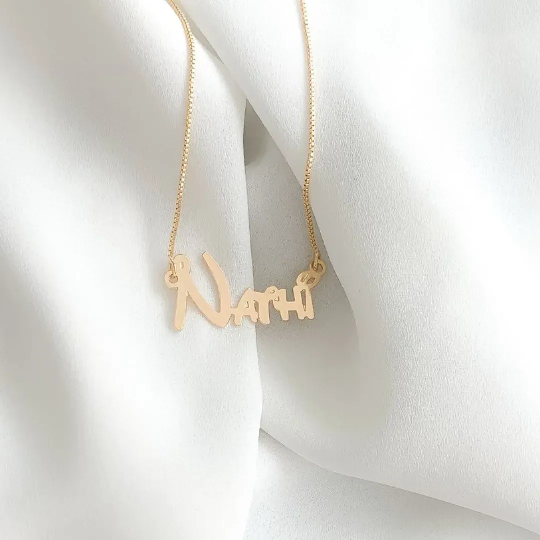 COLAR DE NOME 4/29