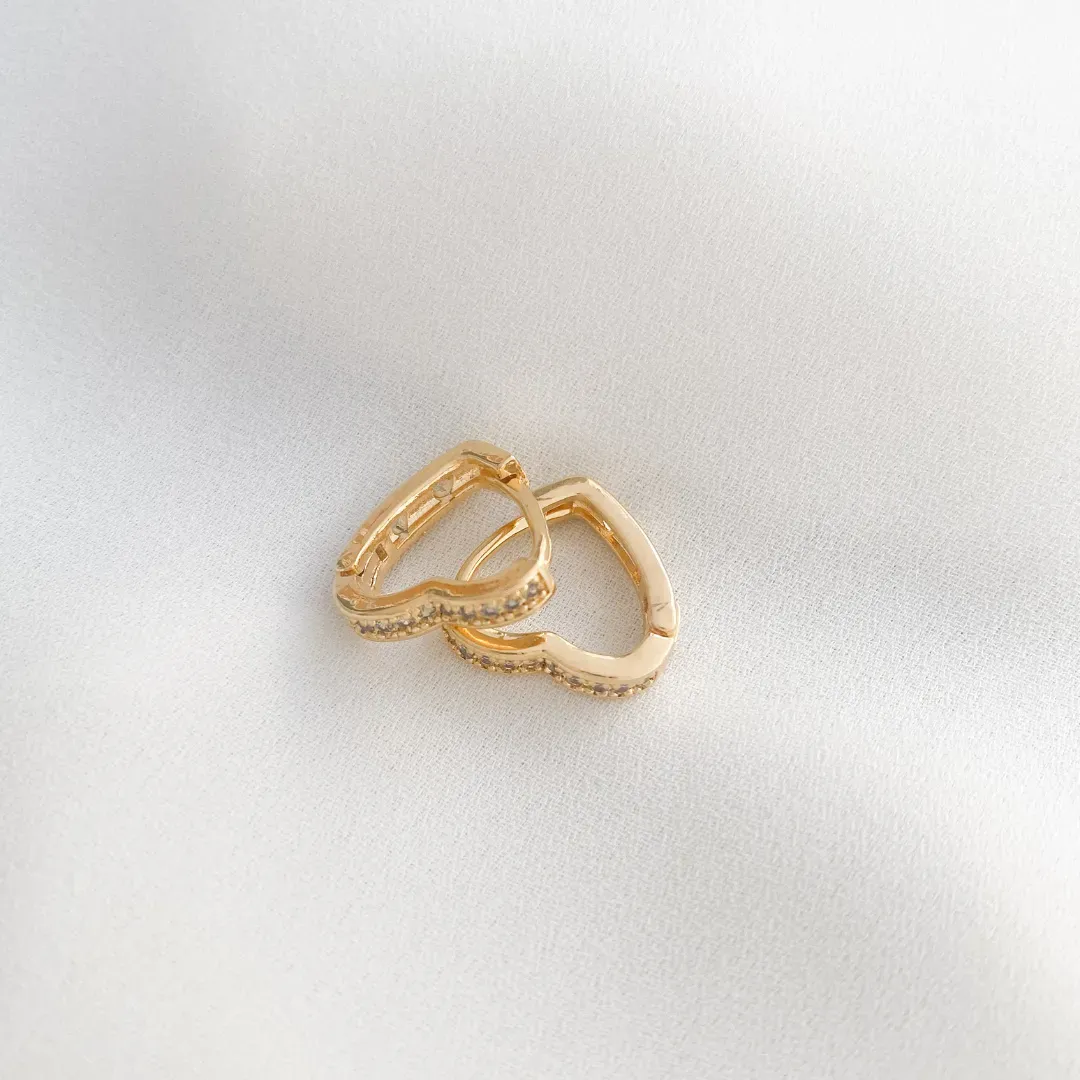 BRINCO ARGOLA CORAÇÃO 1 ZIRCONIA - P - ZURIQUE