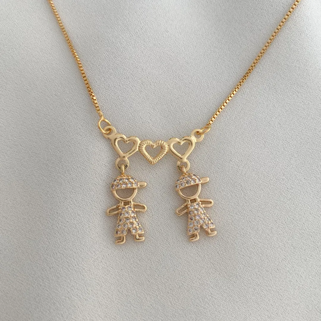 COLAR DE 2 FILHOS MENINO CRAVEJADO - MÃE