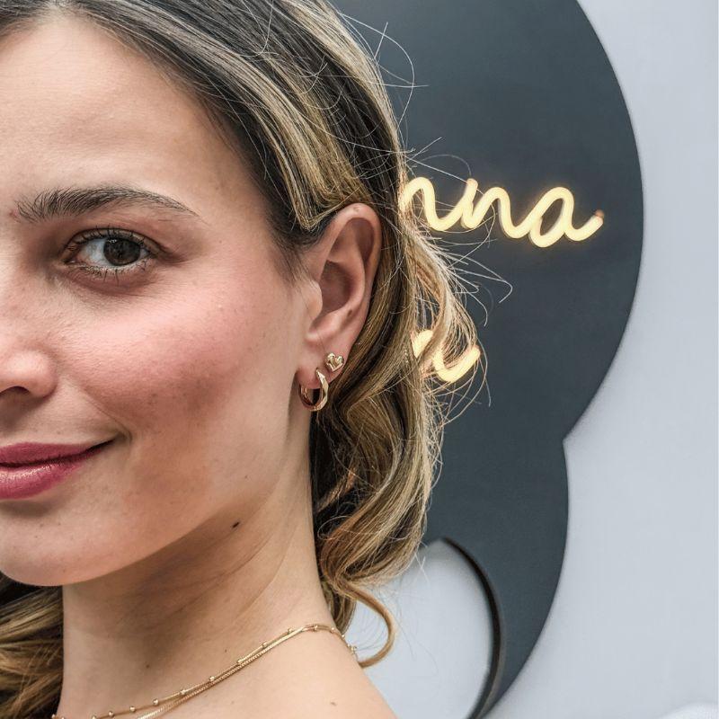 BRINCO ARGOLA LAPIDADA LISA - AURA