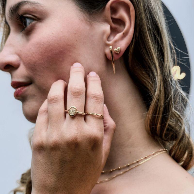 BRINCO EAR HOOK FIO LISO - AURA