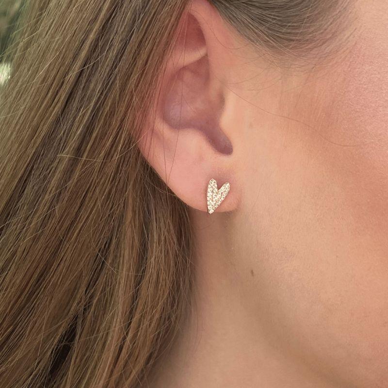 Brinco Coração Cravejado Jardim Secreto Zircônias Banho Ouro 18k