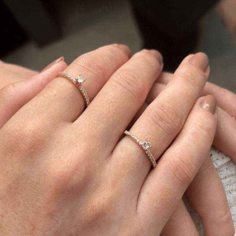 Anel Solitário Cravejado Best Seller Banho Ouro 18k