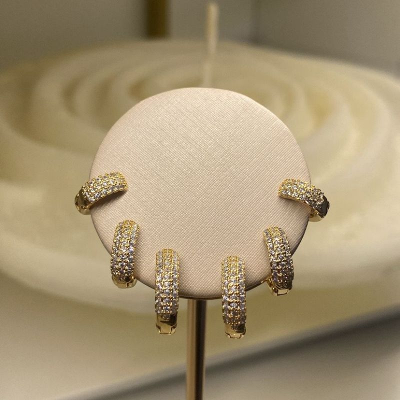 Brinco Trio De Argolas Para 3 Furos Com Zircônia Florescer Banhado A Ouro 18k
