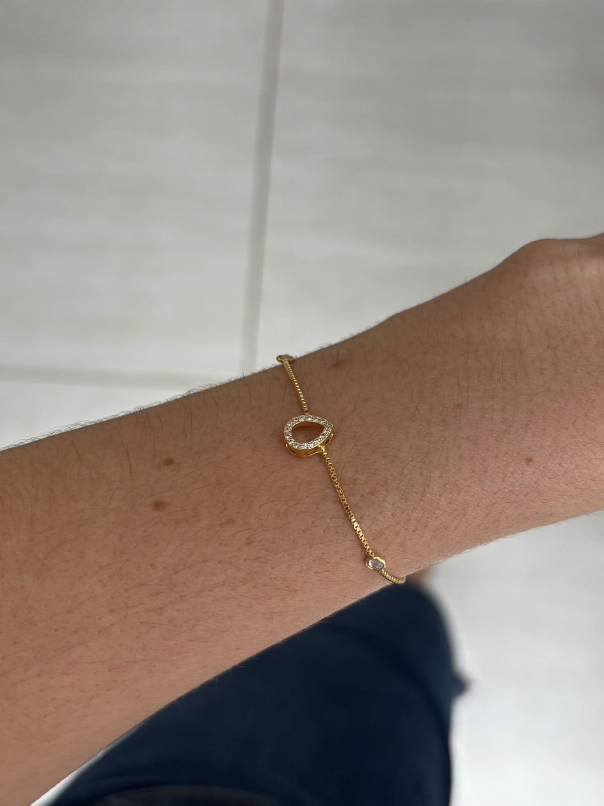 Pulseira De Gota Cravejado Delicada Lumina Banhado Em Ouro