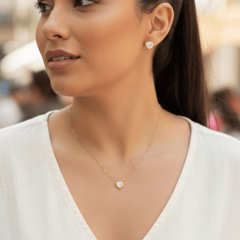 Colar Coração Cristal Laissa Zircônias Essencial 45CM Banhado Em Ouro
