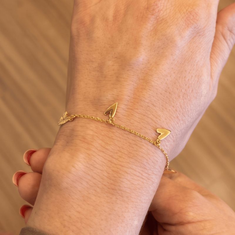 Pulseira Corações lisos Florescer Banhado Em Ouro 18k