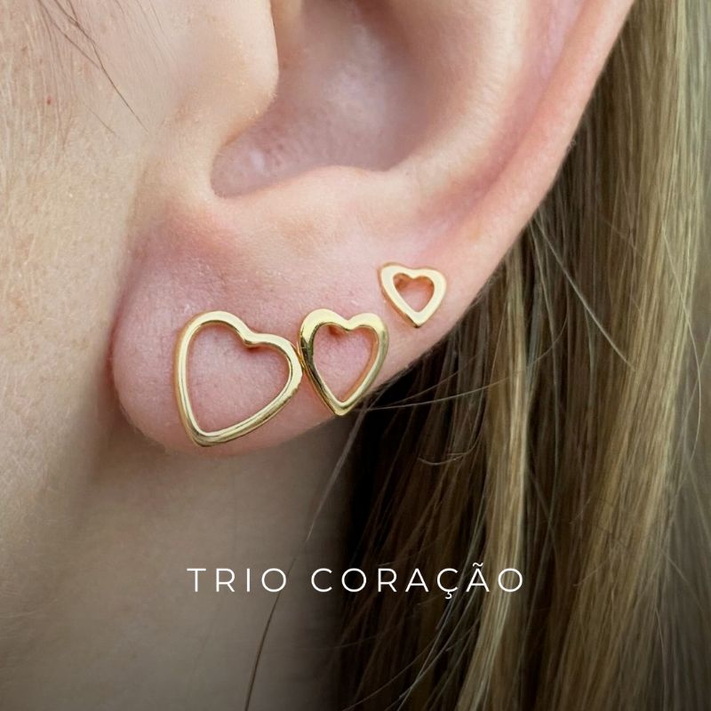 Brinco Trio Coração Vazado Best Seller Banhado Em Ouro