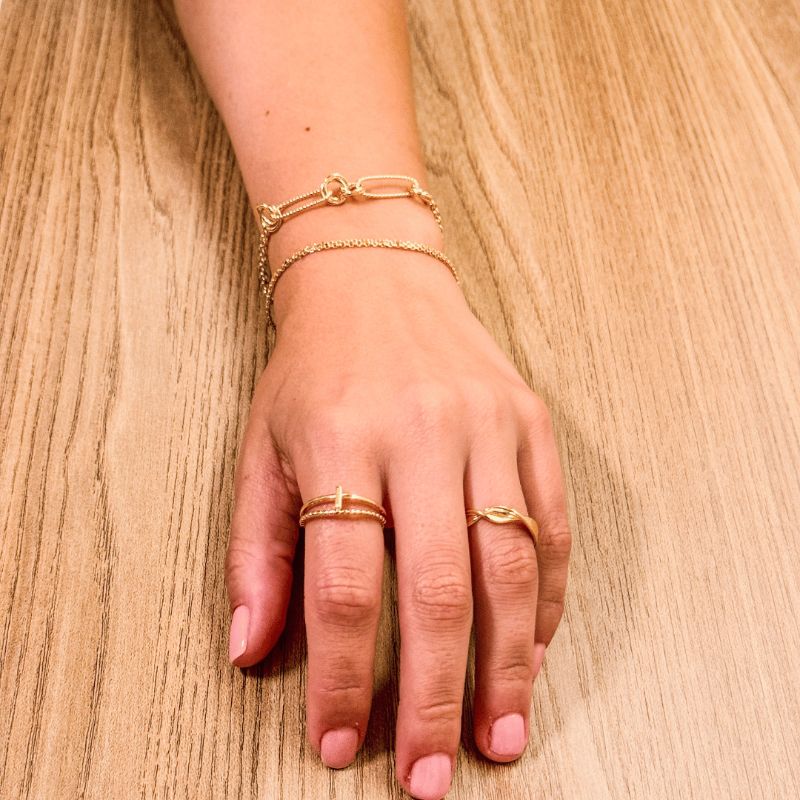 Pulseira Malha Trabalhada Retangular Aura Banhado Em Ouro